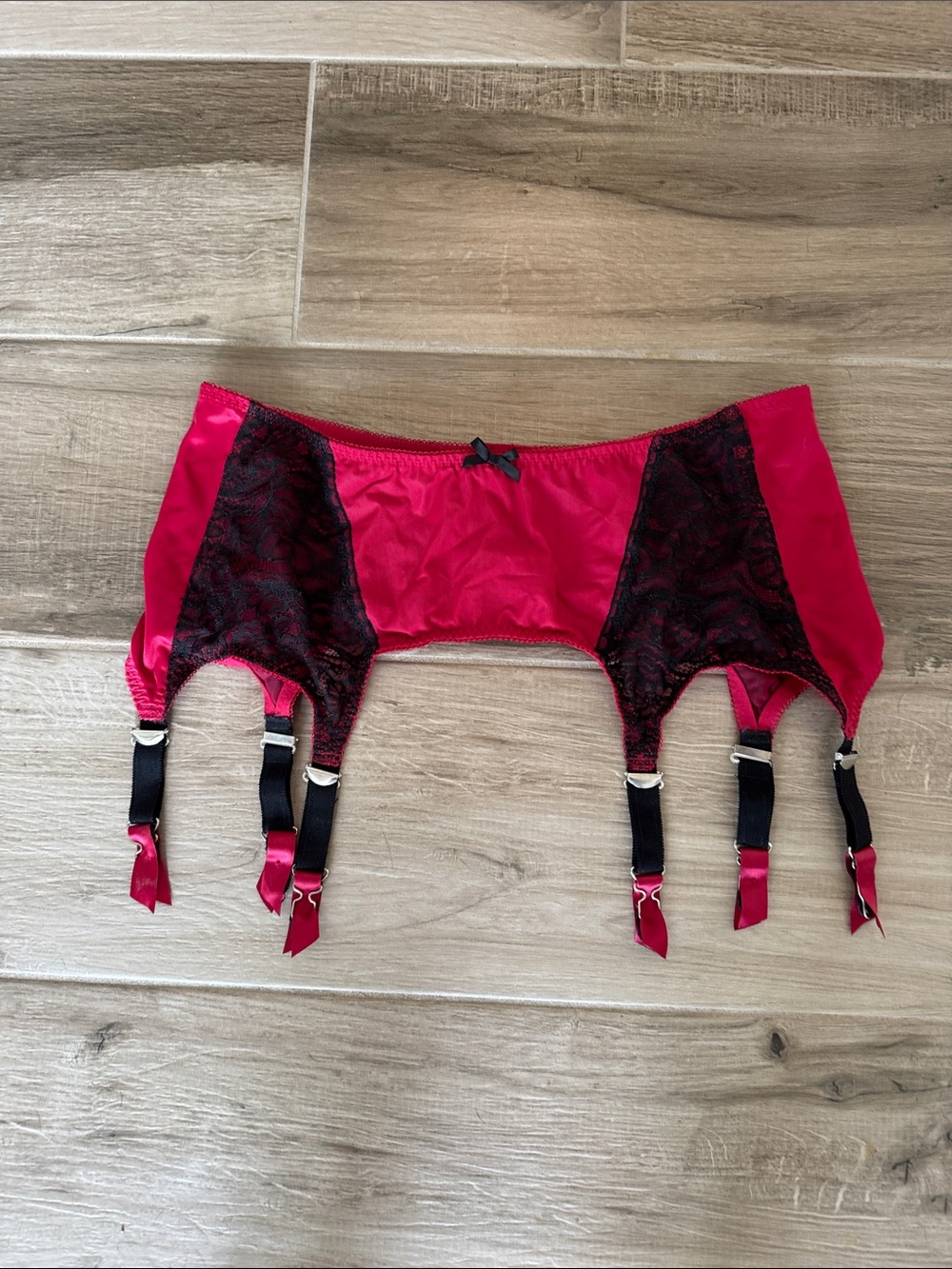 Secrets In Lace 2X satin and lace 6 strap garter belt
